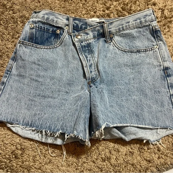 Princess Polly Xena Asymmetrical Waistband Blue Denim Shorts Sz US 8 - Picture 6 of 6